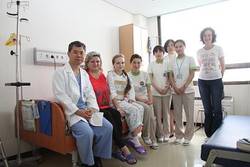 러시아 척추측만증 학생 치료비 전액 지원