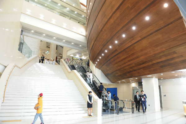 연세암병원 1층 로비.