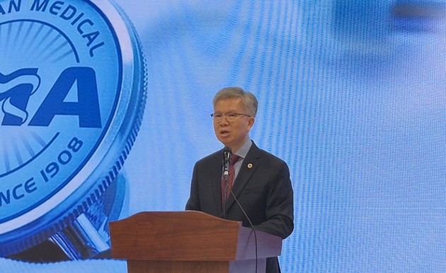 의협 "의사 수 고무줄 추계, 더는 용납 못한다"