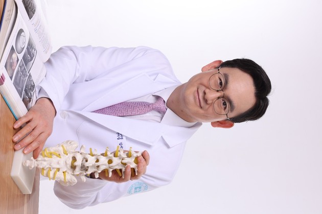 세란병원 김지연 센터장, 척추내시경수술 국제 교과서 2권 핵심 내용 집필