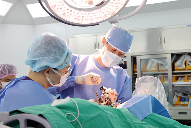 가천대 길병원 파킨슨센터, 뇌심부자극술로 약물량 66% 감소