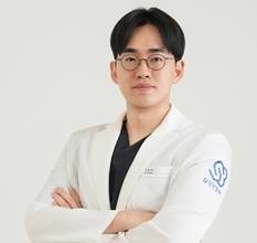 어깨 통증 주원인 '회전근개 파열' 조기 진단·치료 중요