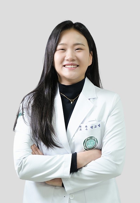 이대서울병원 박교영 교수, '학술상' 휩쓸며 '위암 치료' 분야 두각