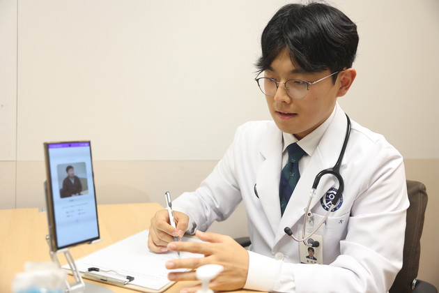 국시 앞둔 의대생, 'AI'로 실기시험 준비