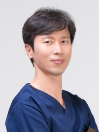 정수리 탈모 모발이식, 단순히 많이 심는 것보다 방향과 밀도 중요