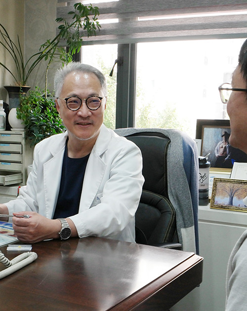 잦은 변비, 항문 찢어지는 '치열' 주의해야